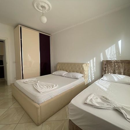 Leo Apartament Драч Екстериор снимка