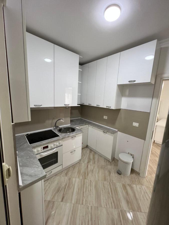 Leo Apartament Драч Екстериор снимка
