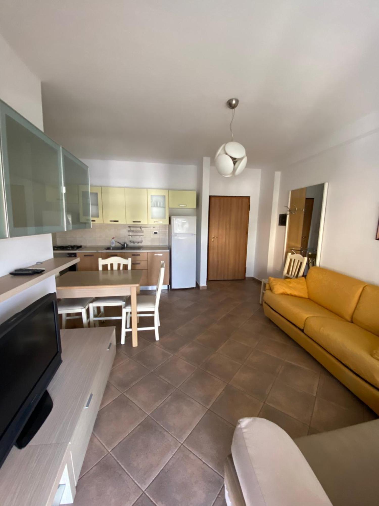 Leo Apartament Драч Екстериор снимка