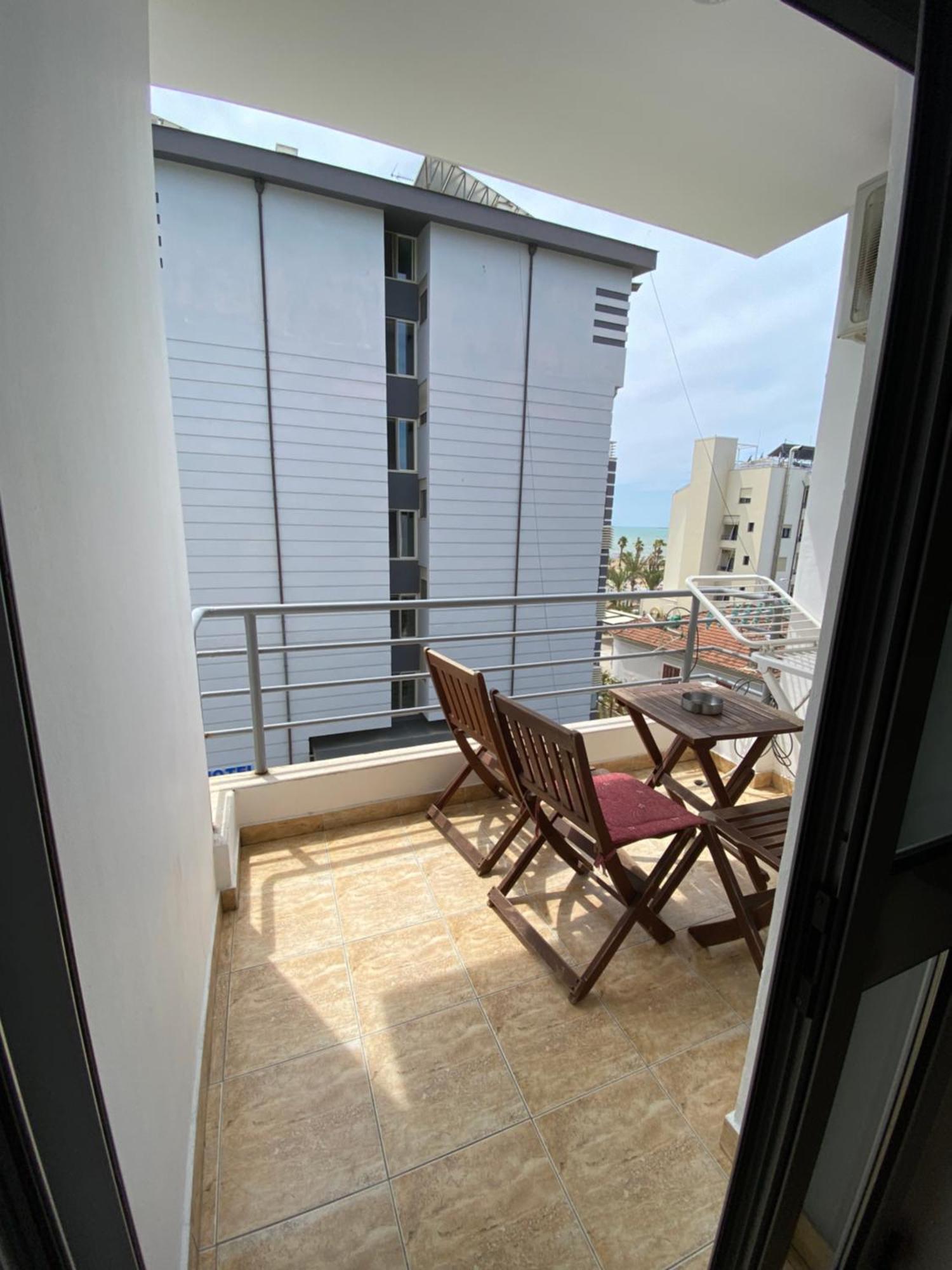 Leo Apartament Драч Екстериор снимка