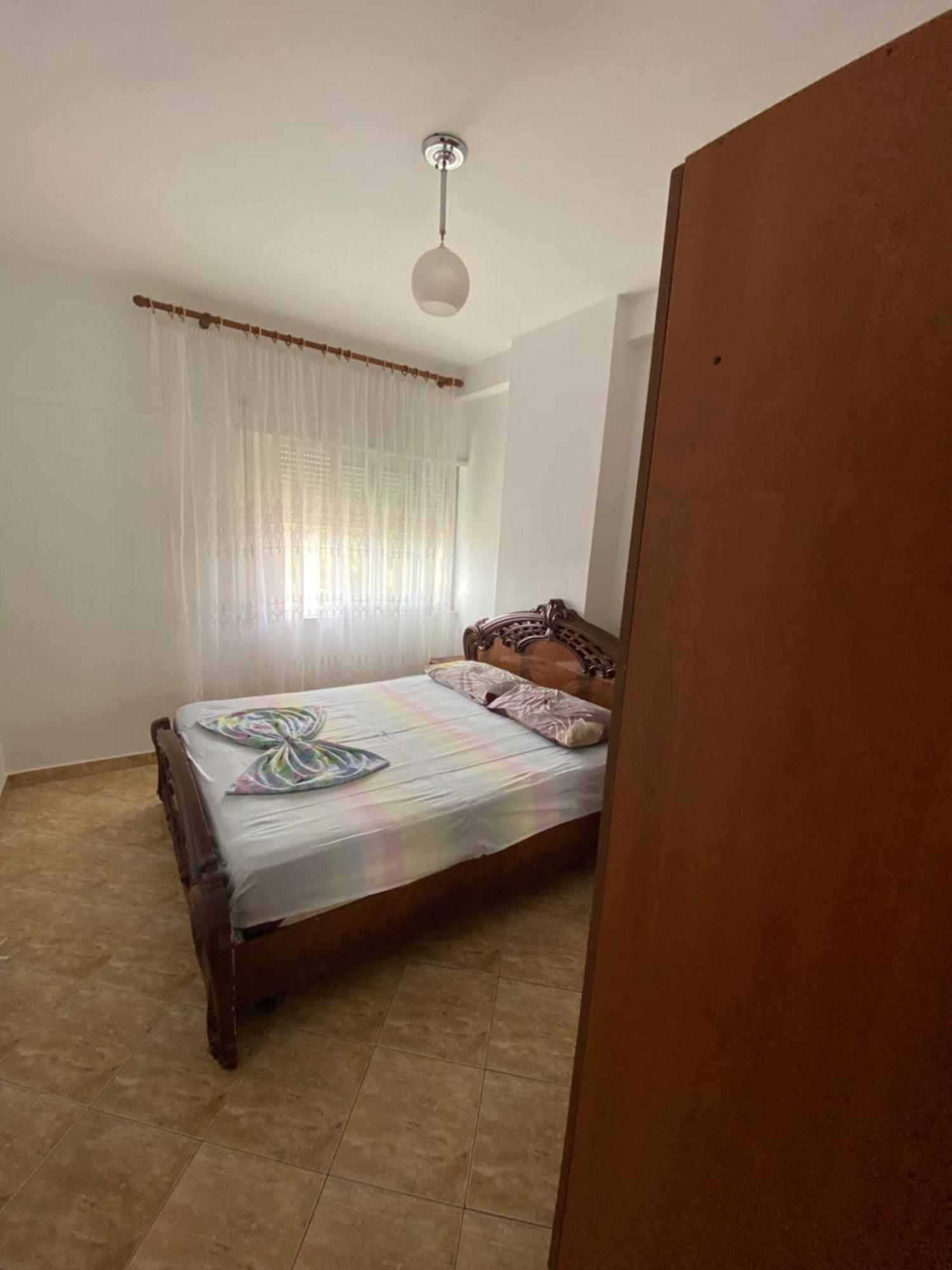 Leo Apartament Драч Екстериор снимка