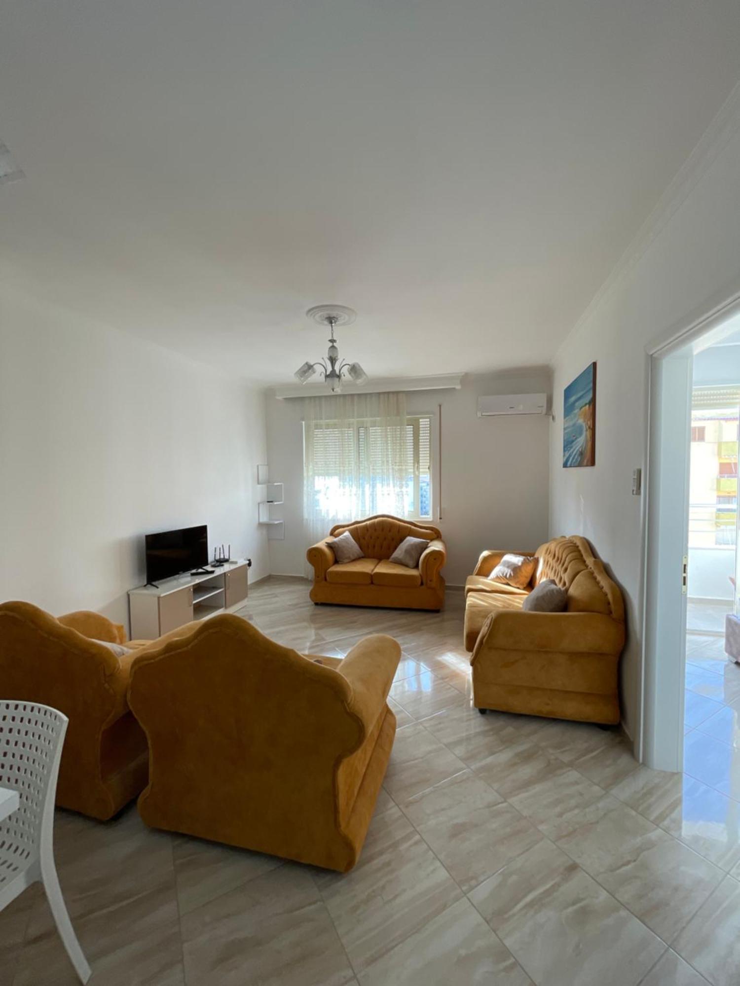 Leo Apartament Драч Екстериор снимка